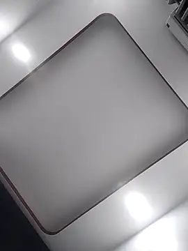   Anna    online show from 11/22/25, 09:08