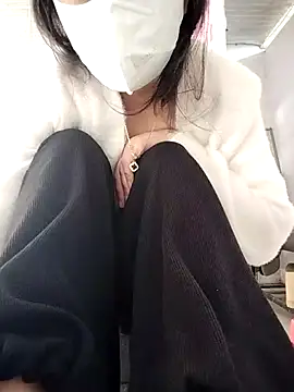   Anna    online show from 12/20/25, 04:19