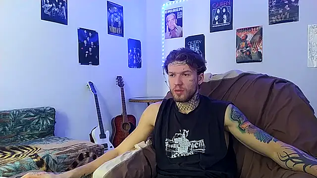 Huntall77 online show from 12/18/25, 07:14