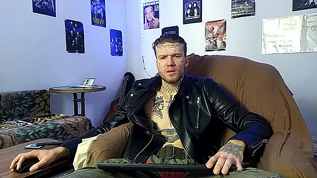 Huntall77 online show from 01/14/26, 05:46