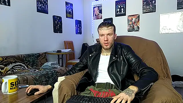 Huntall77 online show from 01/15/26, 06:40