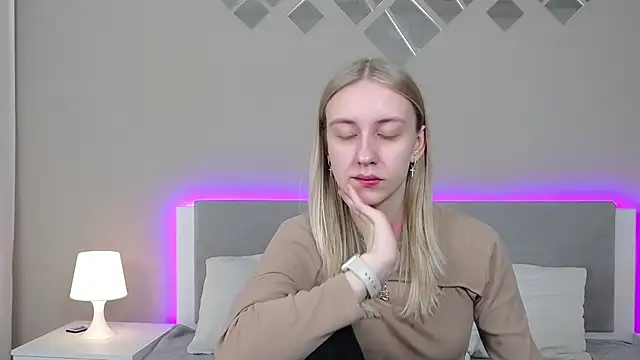 RachaelCute online show from 03/04/26, 11:38