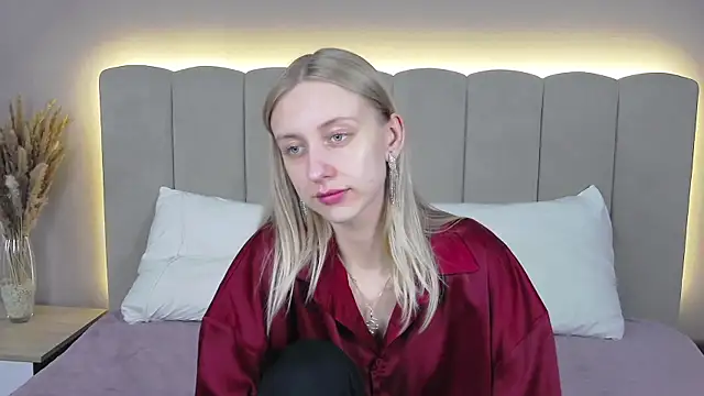 RachaelCute online show from 04/04/26, 04:00