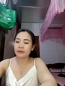 Feeling-hot online show from 03/15/26, 04:51