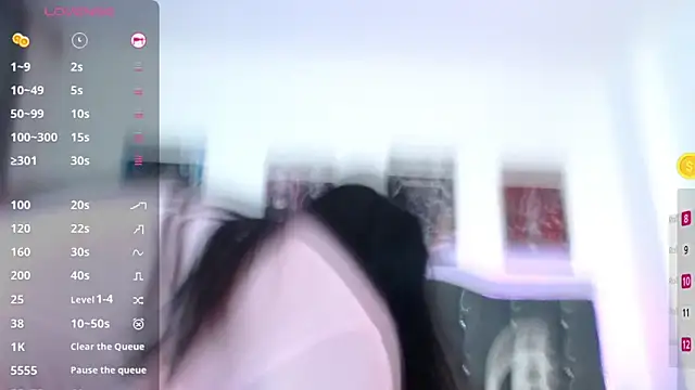 lunabritton1 online show from 04/23/26, 03:08