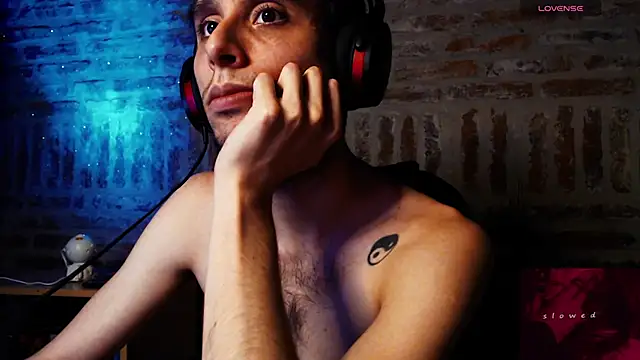 CaramelToy online show from 03/03/26, 04:07