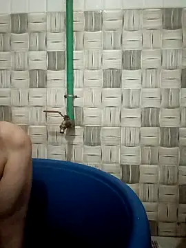 thuy-kieu online show from 02/19/26, 01:40