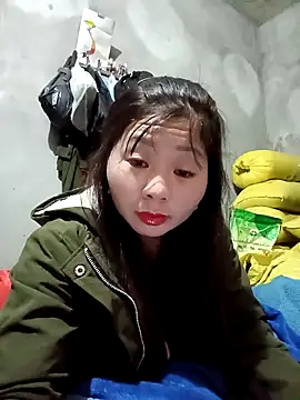 vangkt-cute online show from 11/25/25, 12:05