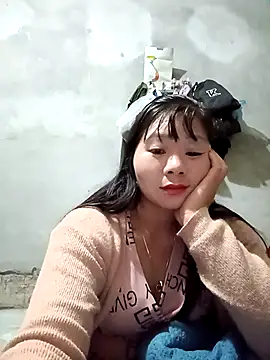 vangkt-cute online show from 12/20/25, 11:23