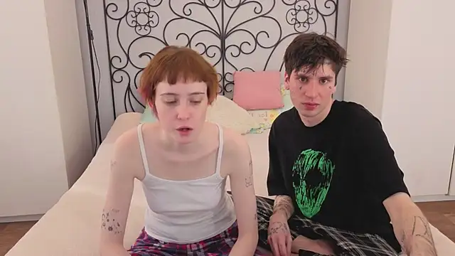 Danny loves Mary online show from 04/15/26, 02:07