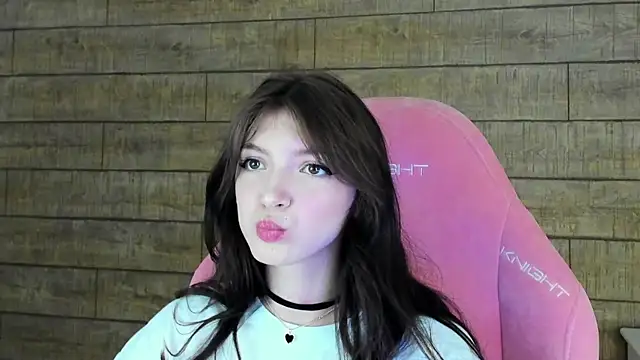 SophiaProve online show from 04/23/26, 04:31