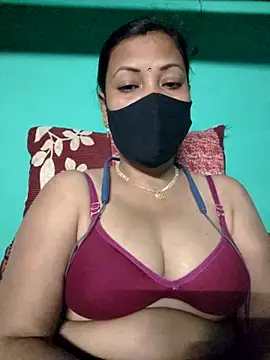 Hot  girls001 online show from 11/28/25, 05:04