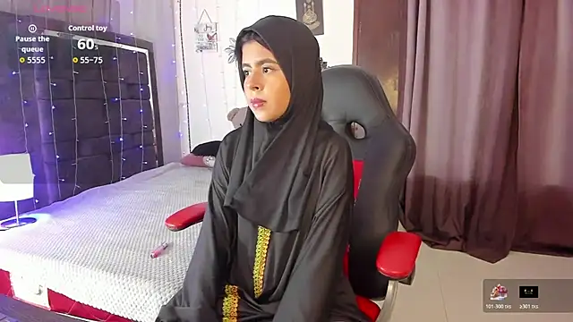 NaylaAbadi online show from 11/19/25, 12:27