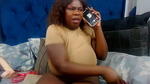 DarkCherryx online show from 01/05/26, 05:49