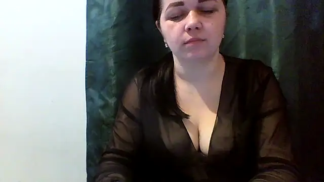 Vitalina282128 online show from 02/22/26, 08:57