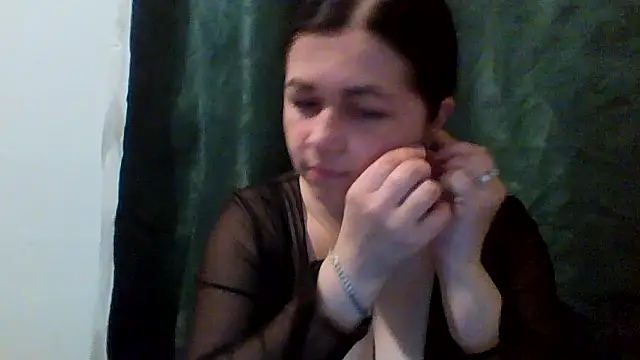 Vitalina282128 online show from 05/08/26, 06:35