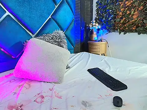 GabyStom online show from 03/12/26, 07:31