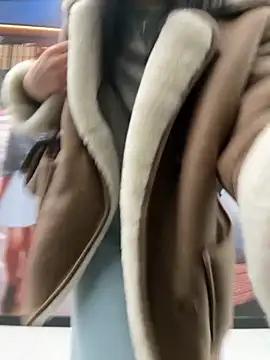 luvvmill online show from 11/12/25, 07:31