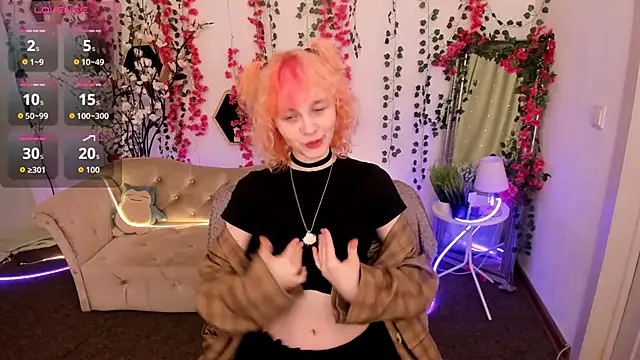 Awawrin online show from 11/19/25, 08:42