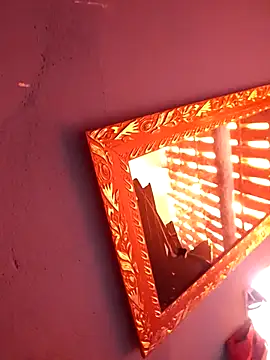 Snapshot of BarbaraDias8 chatting on 11/16/25, 06:13 BarbaraDias8 online show from 11/16/25, 06:13