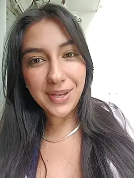 ViolettaWalton1 online show from 06/18/26, 02:32