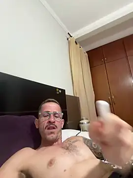 Lucasjandre online show from 05/16/26, 12:29