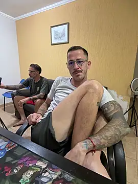 Lucasjandre online show from 06/11/26, 08:51