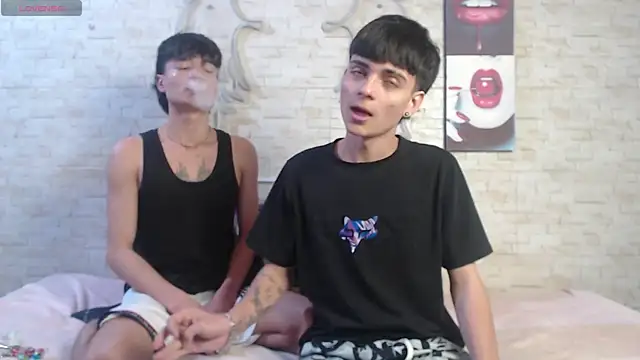 axel milo kairo and noa online show from 02/09/26, 09:30