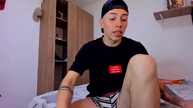 logan crave online show from 11/13/25, 03:49