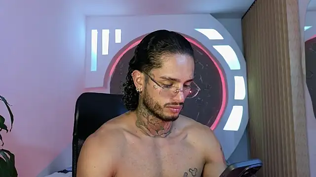 Alanrodgers online show from 11/21/25, 10:14