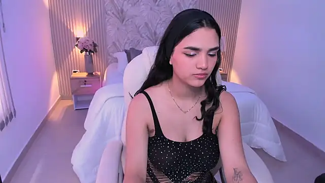 Kim stonee online show from 12/03/25, 07:34