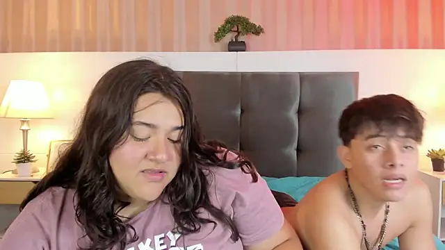 Candy lovelly online show from 11/23/25, 12:27