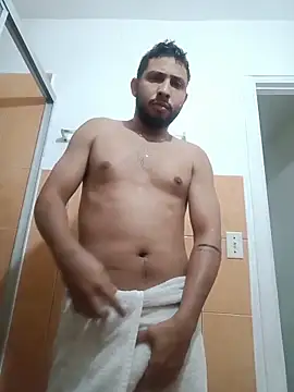 Snapshot of MAX_Jhonnson chatting on 11/30/25, 06:06 MAX Jhonnson online show from 11/30/25, 06:06