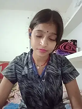 Mohnicute online show from 05/16/26, 10:36