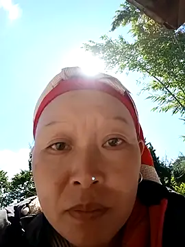 girl-hot2x online show from 12/22/25, 05:04