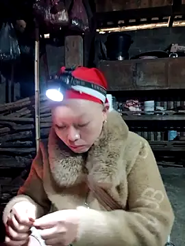 Snapshot of girl-hot2x chatting on 02/17/26, 01:24 girl-hot2x online show from 02/17/26, 01:24