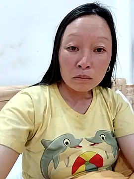 girl-hot2x online show from 03/28/26, 01:43