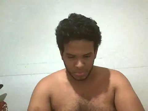 Snapshot of josecamsex27 chatting on 02/25/26, 02:16 josecamsex27 online show from 02/25/26, 02:16