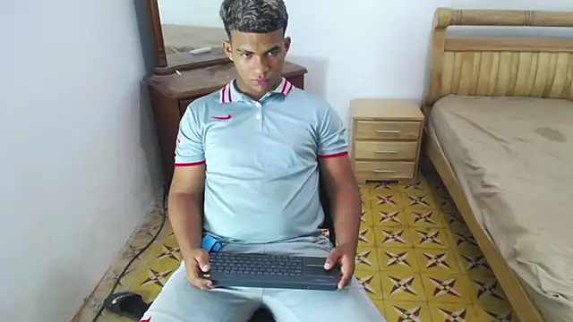 mathews    online show from 12/20/25, 03:13