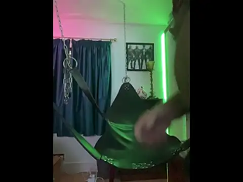 LeatherSdaddy online show from 11/21/25, 01:21