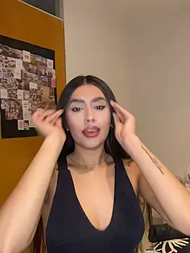 lauren clauz online show from 02/05/26, 11:31