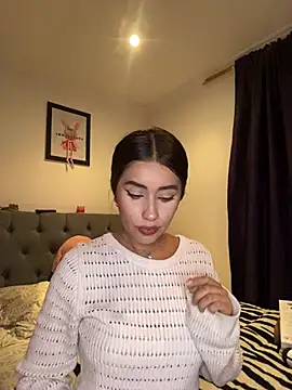 lauren clauz online show from 02/09/26, 11:42