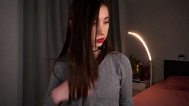 NanceeWestaway online show from 03/01/26, 06:54