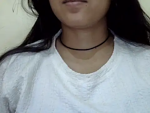 Snapshot of Anika_Singh chatting on 03/03/26, 09:48 Anika Singh online show from 03/03/26, 09:48