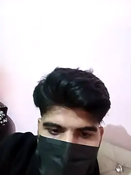 hotyyyyjonny online show from 12/13/25, 07:53