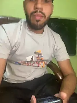 hotyyyyjonny online show from 04/13/26, 04:12