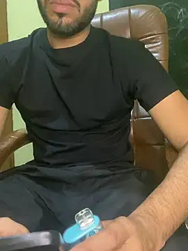 hotyyyyjonny online show from 04/16/26, 03:57