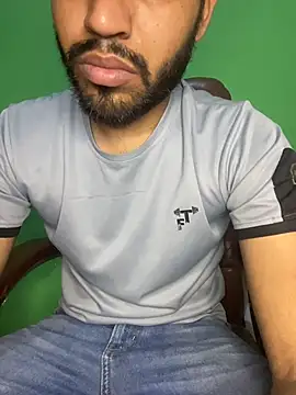 hotyyyyjonny online show from 06/08/26, 03:23