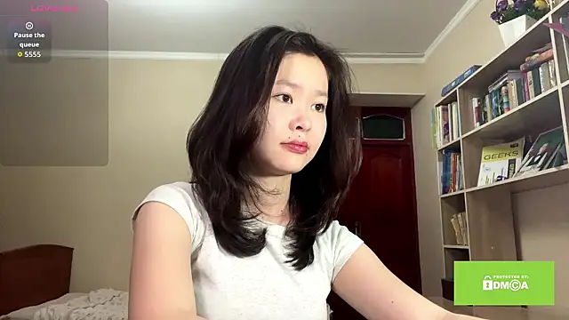 HuldaKye online show from 02/26/26, 12:04