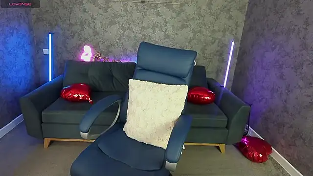 LadyChanelll online show from 02/24/26, 01:42